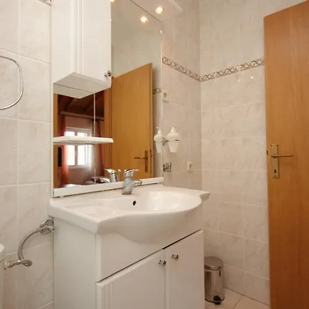 Maison d'hôtes Triple Vis 3034e Vis